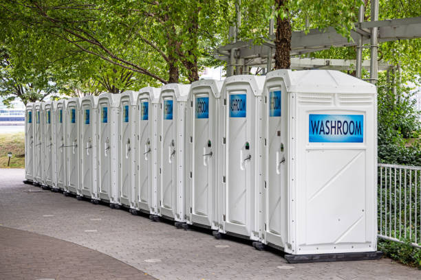 Best Portable restroom trailer rental  in Cochran, GA